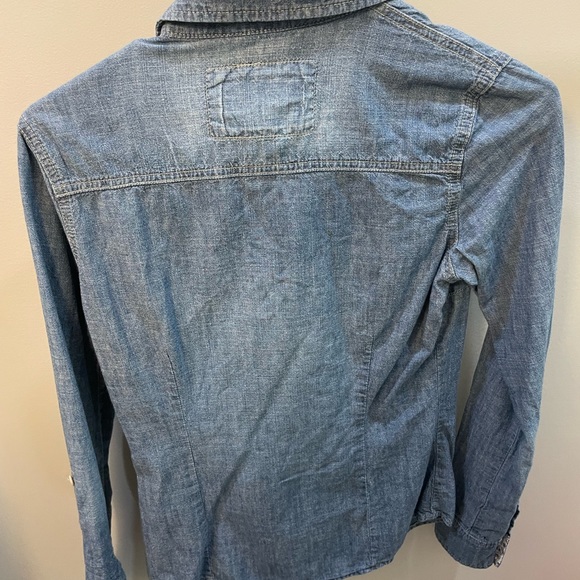 AEROPOSTALE Chambray Denim Button Up - Picture 2 of 3